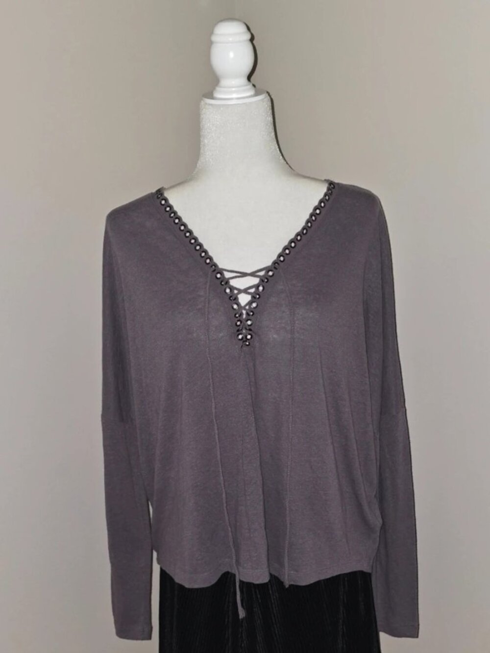 Rock & Republic charcoal grey grommet lace up v neck long sleeve shirt